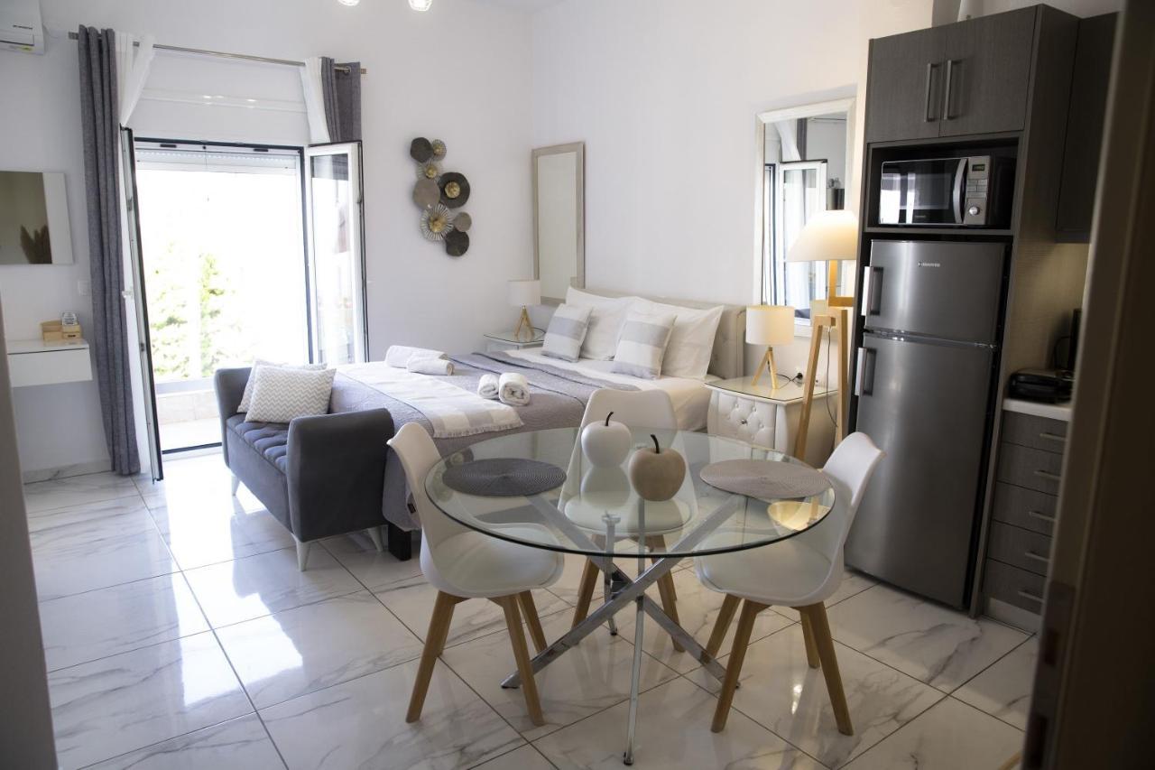 Diogenis Luxury Apartment Sea View Rethymno Exterior foto